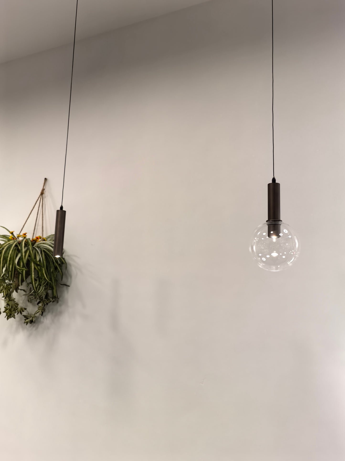 Glass pendant light